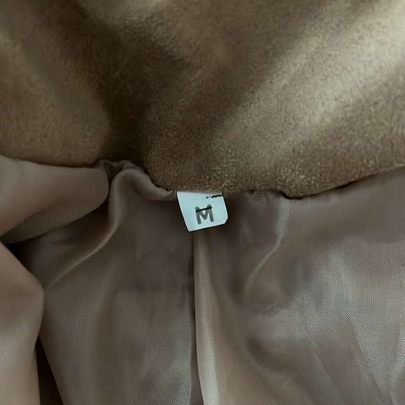 Western Style Fringed Jacket - Picture 10 of 12